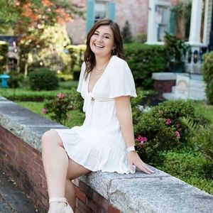 Meet your Posher, Aly